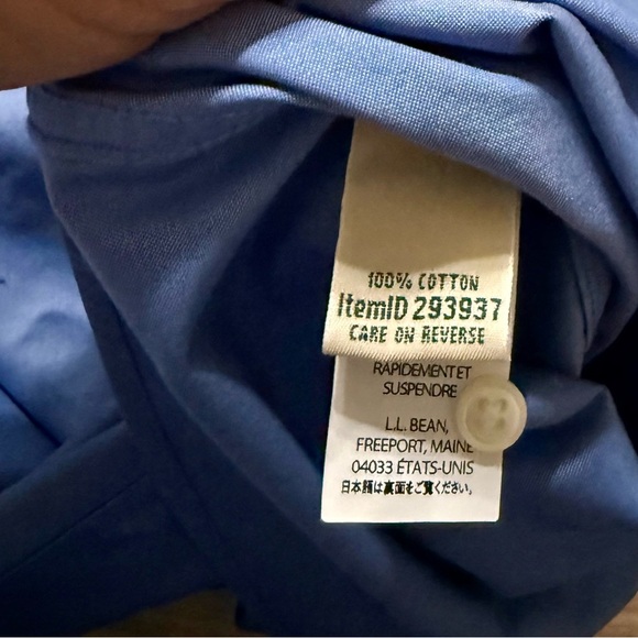 L.L. Bean Women's Blue Sleeveless Button-Down Blouse - Picture 5 of 5